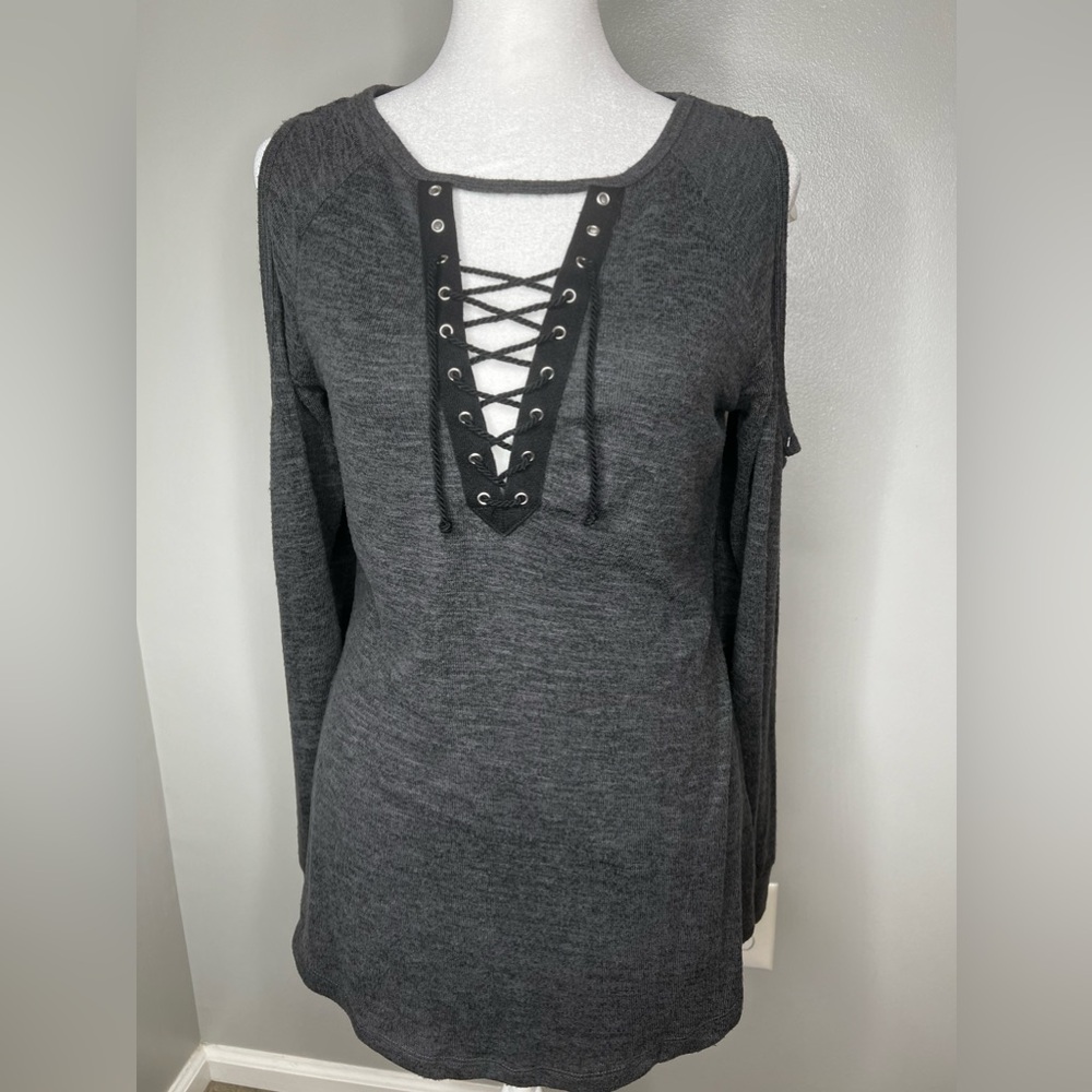 No Comment NY LA Lace-Up Long Sleeve Top Size Medium
